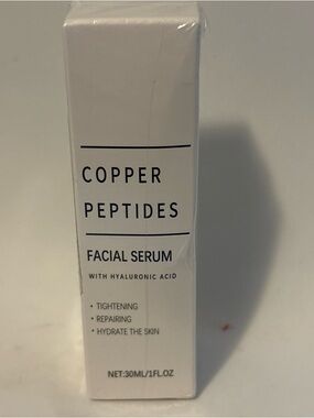 Facial Serum with Hyaluronic Acid - White